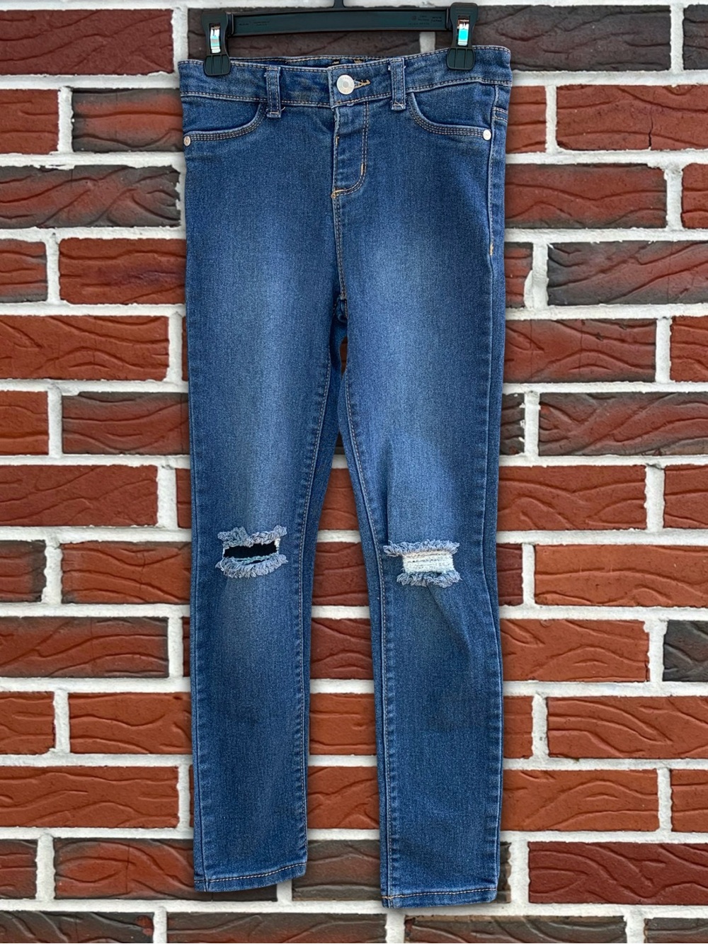 DKNY Girls Size 10 Distressed Skinny Jeans Medium Wash Stretch Denim